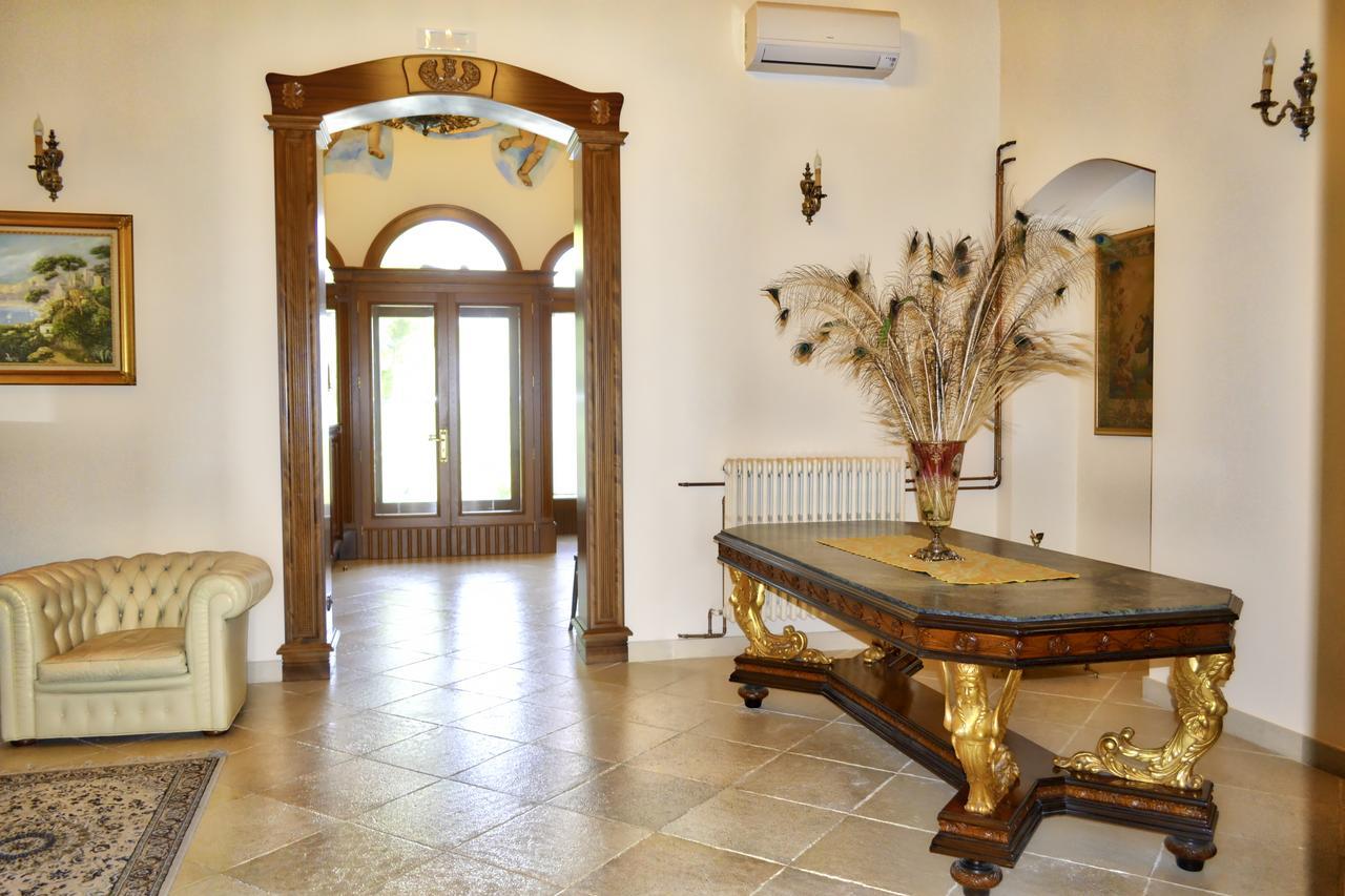 Tenuta Lama Gorga Trani Buitenkant foto